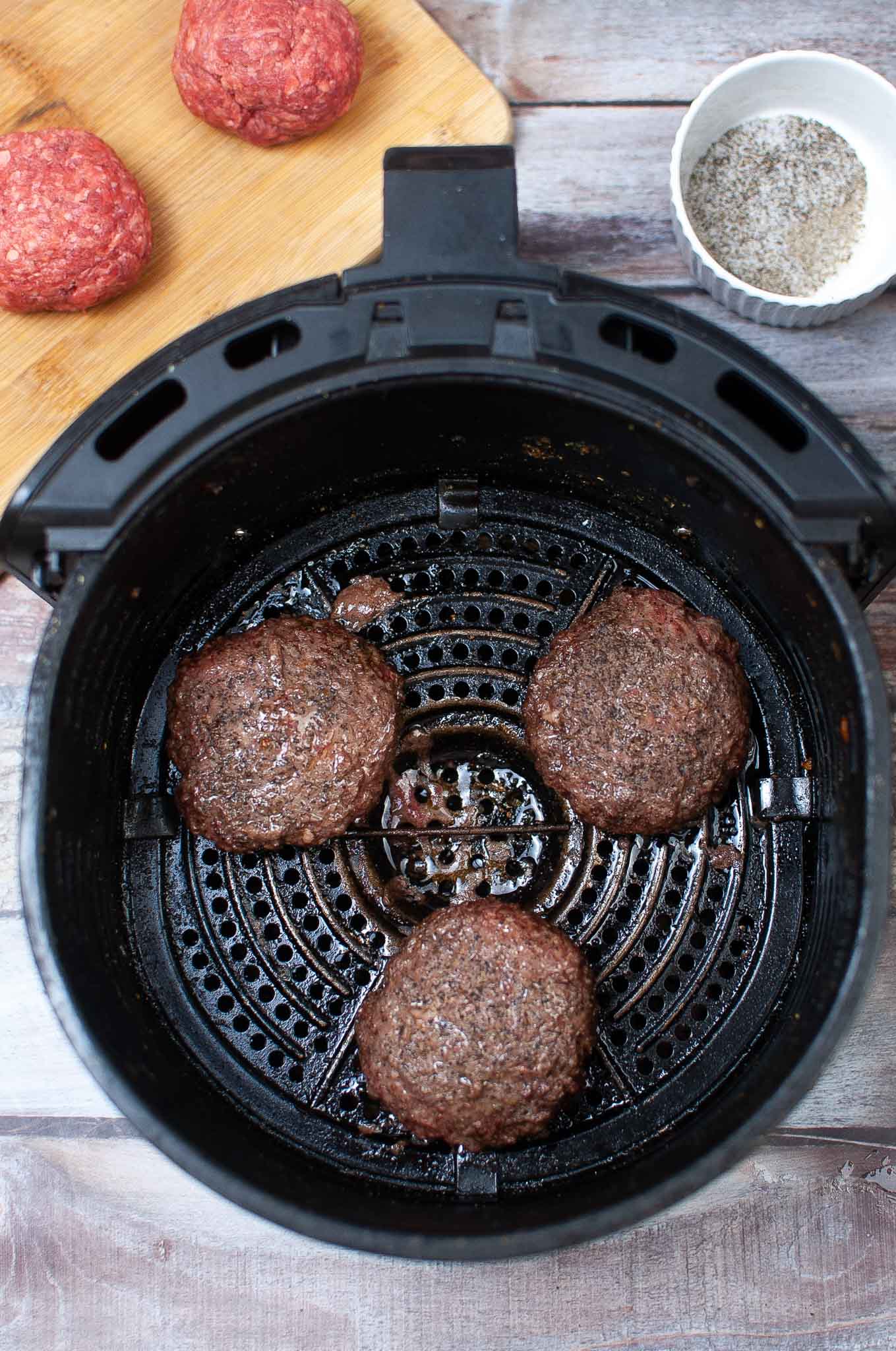 Amazing Air Fryer Jalapeno Burgers - Air Fryer Family Meals