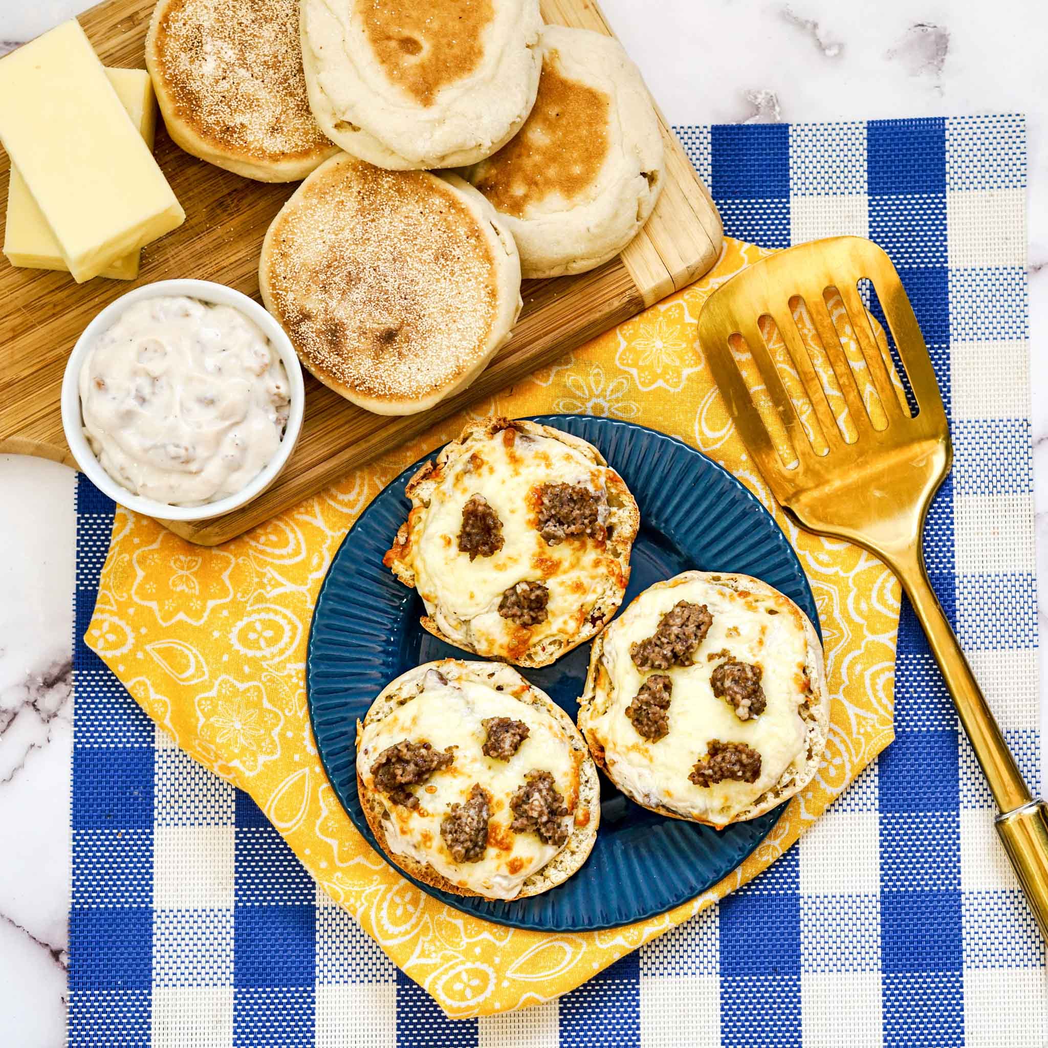 air-fryer-sausage-egg-and-cheese-breakfast-pizza-air-fryer-family-meals