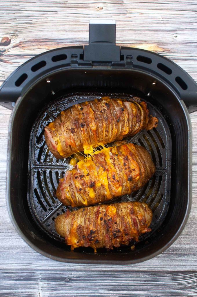 Easy Air Fryer Bacon and Cheese Hasselback Potatoes